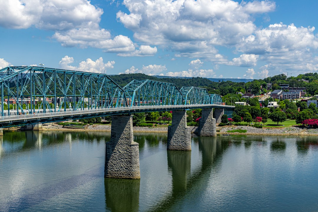 Chattanooga’s Digital Disruptors: How 1 Percent Lists Scenic City is Changing the Real Estate Marketing Game